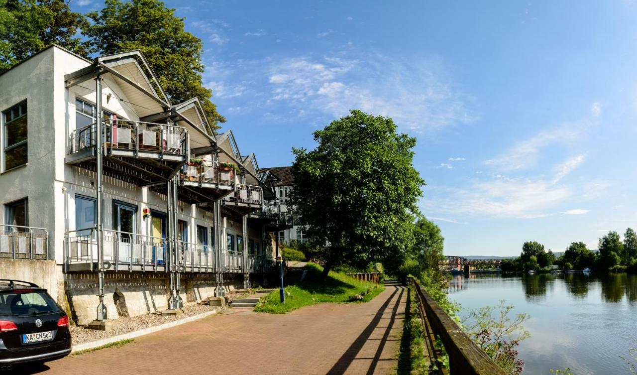 Weserwohnung - Bootshaus Urlaub Am Wasser Хамелн Екстериор снимка