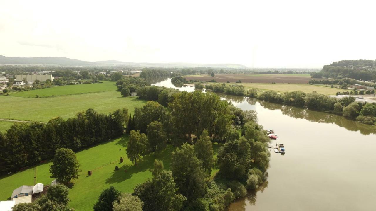 Weserwohnung - Bootshaus Urlaub Am Wasser Хамелн Екстериор снимка